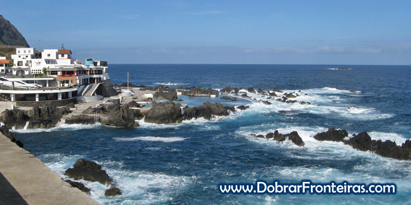 Piscinas Naturais de Porto Moniz na Ilha da Madeira