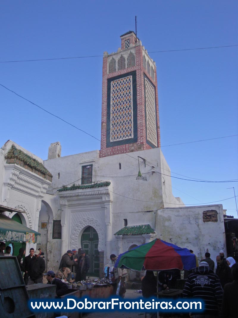 Mesquita em Tétoua, Marrocos