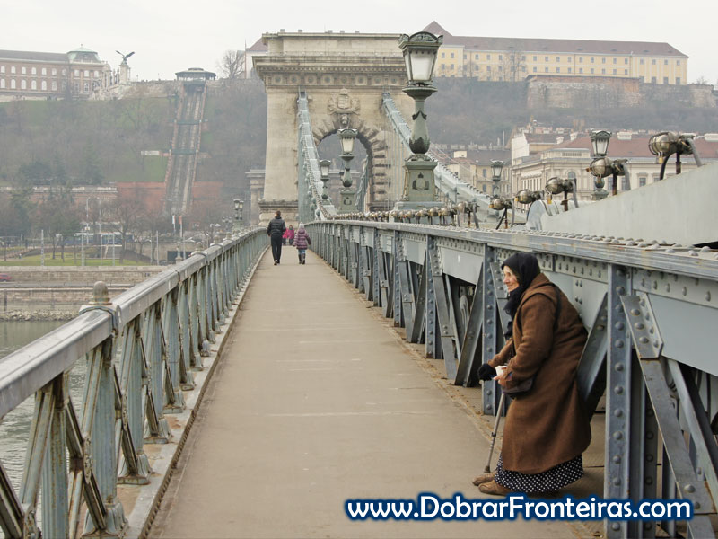 chain bridge Budapeste