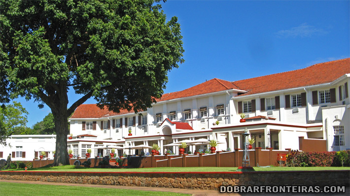 Victoria Falls Hotel, no Zimbábue 