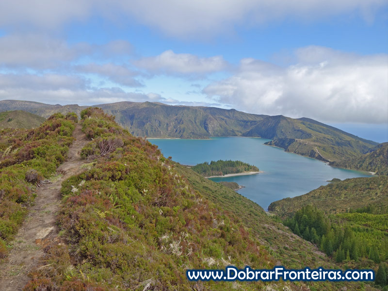 Lagoa do Fogo na ilha de São Miguel, Açores