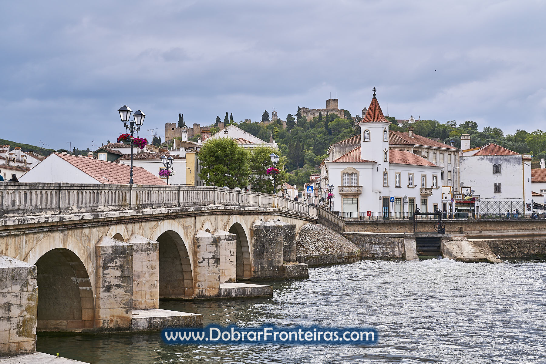 Ponte sobre o rio Nabão em Tomar