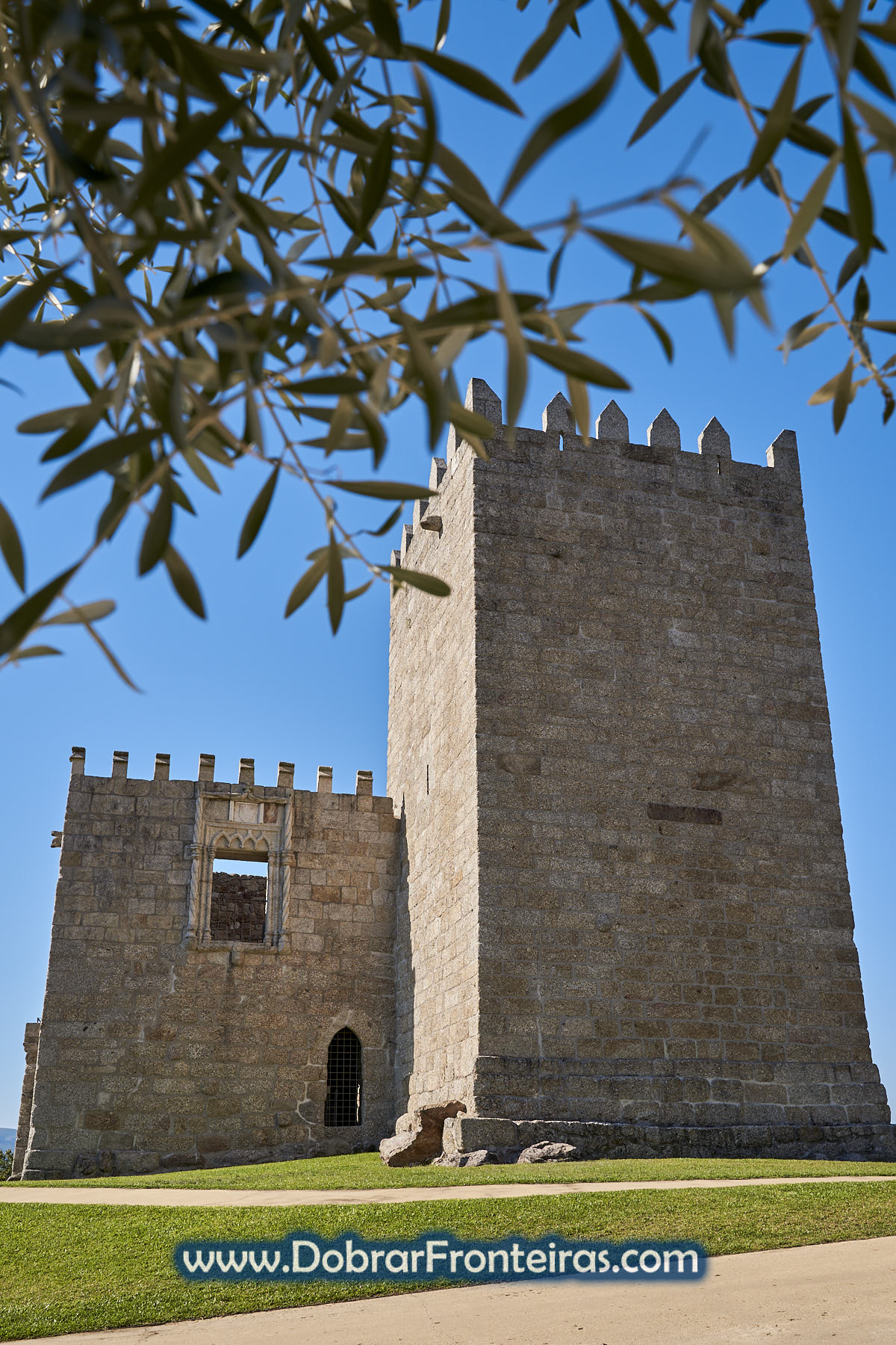 Fachada do Paço de Giela, castelo em Arcos de Valdevez